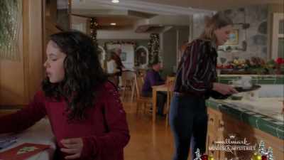Grandma, I need more glitter - A Blue Ridge Mountain Christmas