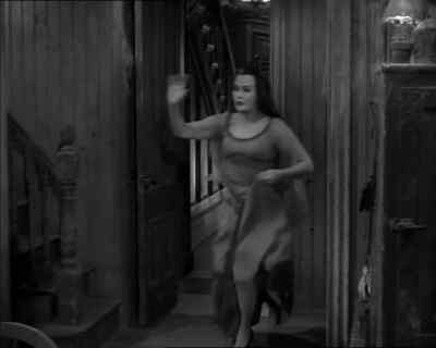 Grandpa, emergency! - The Munsters