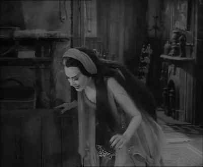 Grandpa! What is it? - The Munsters