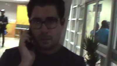 Grant was still calling orders
and asking us to do things. - Fyre