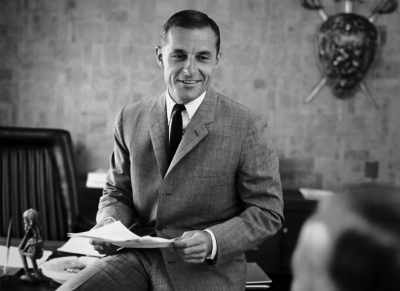 Grant was
with the advertising agency - Being Mary Tyler Moore