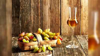 Grappa, - Moonshiners: Master Distiller