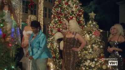 ♪ Gratia plena ♪ - The Bitch Who Stole Christmas
