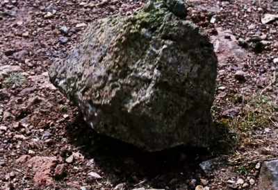 [Gravel crunching] - Enys Men