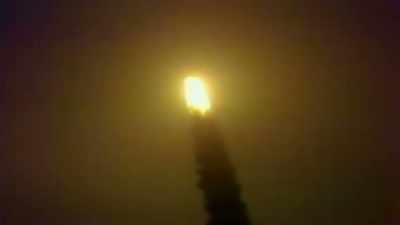 Graves: It was so dramatic
to see the sky lit up, - Black in Space: Breaking the Color Barrier