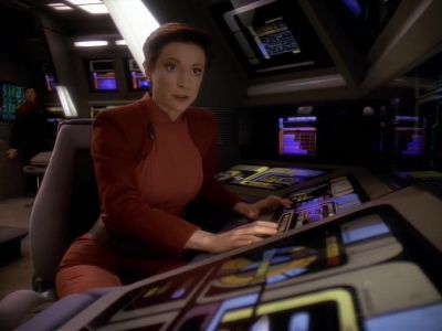 - Gravimetric fields are back to normal.
- What happened? - Star Trek: Deep Space Nine