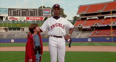 Great a psycho kid David you think they'd screen these people - Angels in the Outfield