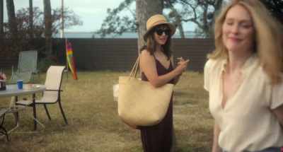 - Great.
- [airplane flying overhead] - May December