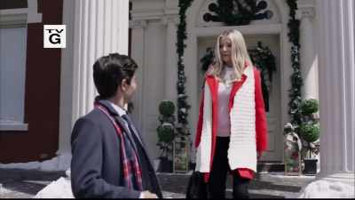 Great, so bring your
things by, settle in. - Christmas at Graceland: Home for the Holidays