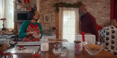 - Great, we could use her help
around here. I really miss her. - Christmas with a Kiss