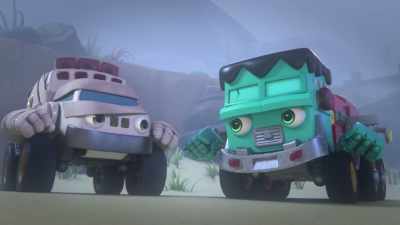 -Great job, Wraps.
-[Mayor on megaphone] MonsterWheelies. - Mighty Monsterwheelies