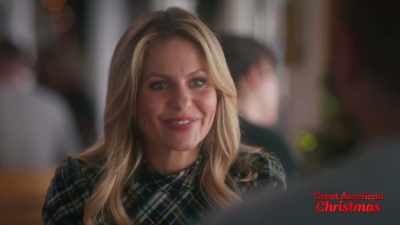 - Great, no I mean [stutters]
yes, it's great. - My Christmas Hero