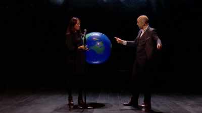 Great. So look, I was trying
to influence you, Caroline, - Derren Brown: Miracle