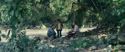 Great. Three against one.
We go on the river! - Jungle