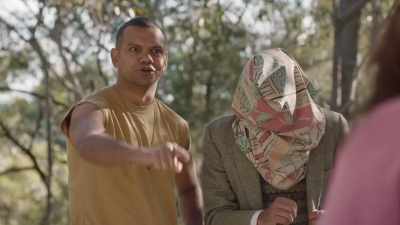 -Great! We've become kidnappers!
-Sick! - Preppers