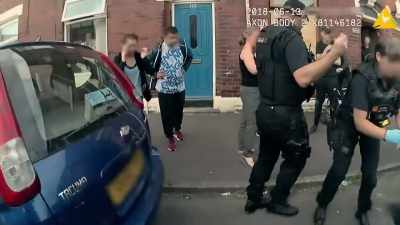 Greater Manchester Police
are responding to a shooting - The Detectives: Fighting Organised Crime