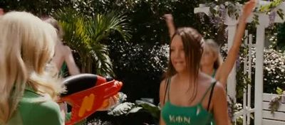 Green and white Wrong Emerald and pearl - Sydney White