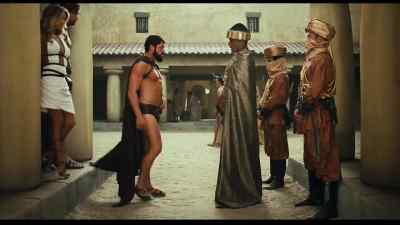 - Greetings, Leonidas.
- Greetings, messenger. - Meet the Spartans