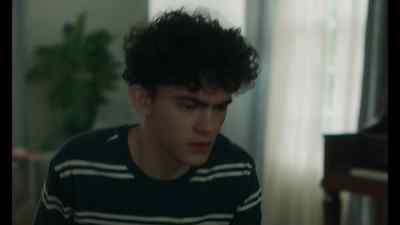 Greg, chill out.
It's William. It's just William. - Agatha All Along