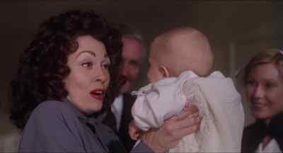 Greg. - Mommie Dearest