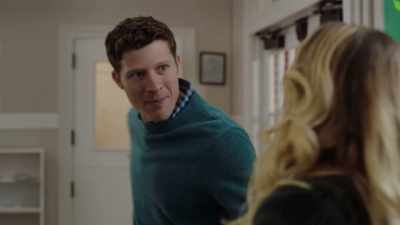Greg, what is wrong with you?
That just makes it worse. - Good Girls