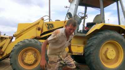 GREG: You should've kept
your pace up.I tried to, Greg. - Outback Opal Hunters
