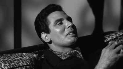 - Griff doesn't go for Beethoven.
- Griff is tone-deaf. - The Naked Kiss
