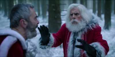 (GROANING)
Get out of my way. - The Heist Before Christmas