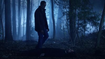 (groaning weakly) - Sleepy Hollow