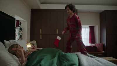 (groaning)
What the-- - Christmas by Design