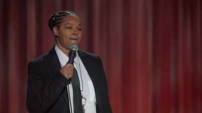 [groans and laughter] - Marlon Wayans Presents: The Headliners