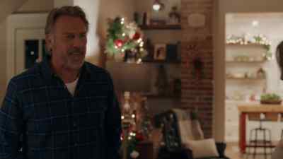 [groans] Oh!
Big storm coming in. - All I Need for Christmas