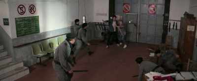 (GROANS)
(SCREAMS) - The Lockdown