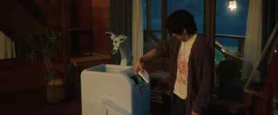 [groans]
Yeah, that should not be difficult. - Sunny