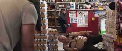 [groans] Yeah, you tell that to the judge. - El Camino Christmas