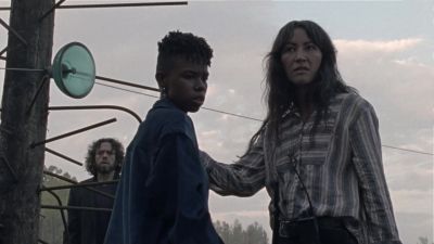 - Gross.
- What is that? - The Walking Dead