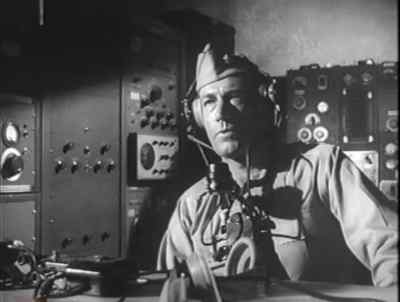Ground to pilot! - The Amazing Colossal Man