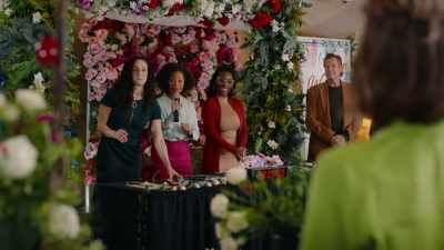 (group cheering and applauding) - An Easter Bloom