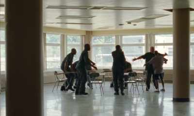 (GROUP CHEERS) - Sing Sing