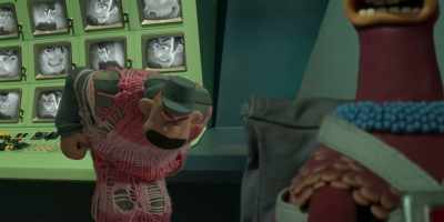 -[group panting]
-[Babs yelps] - Chicken Run: Dawn of the Nugget