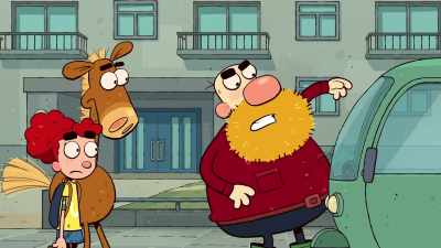 - [growling and grunting]
He got me! - It's Pony