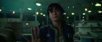 [growling] Martha. My name is Martha. - Fallout