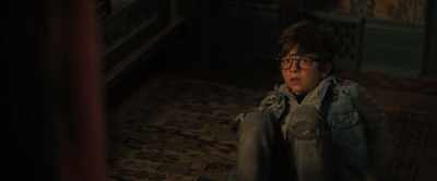-[growling and rumbling]
-[Alex gasps] - Nightbooks