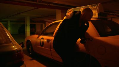            (growling) - The Strain