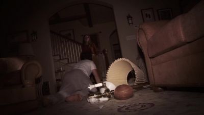 (GROWLING) - Paranormal Activity 3