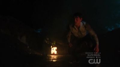 [GROWLING] - Riverdale