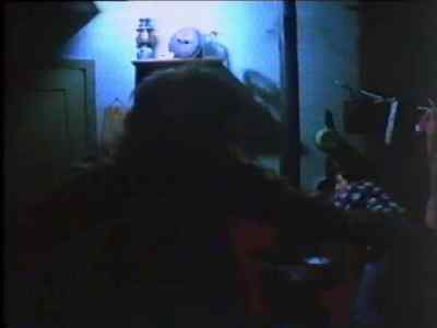 (growling) - Night of the Demon