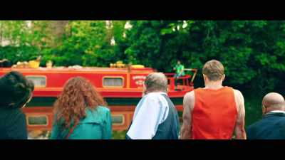 (GROWLING) - Zomboat!