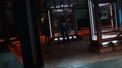 [growling] - Supergirl