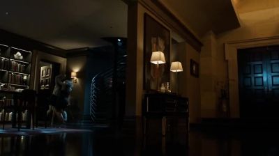 (growling, screaming) - Gotham